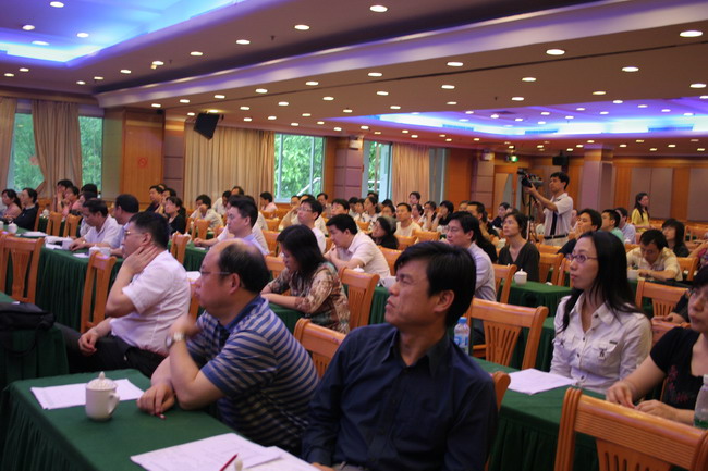 中山医学院召开教师课堂教学培训会议